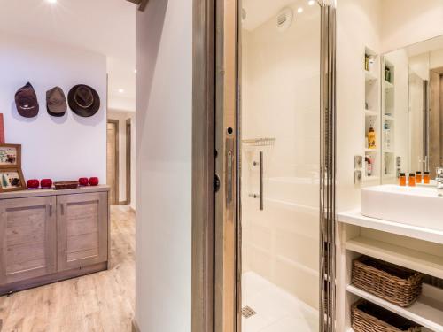 Appartement avec Poêle à Bois et Accès Direct Pistes