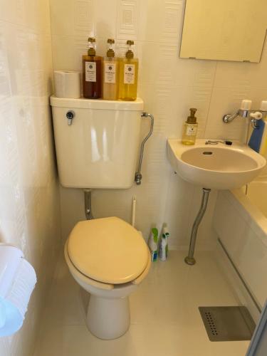 BEEHIVE APARTMENT Moriguchi