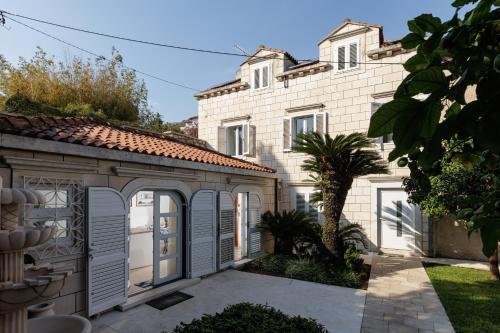 Villa Lady M