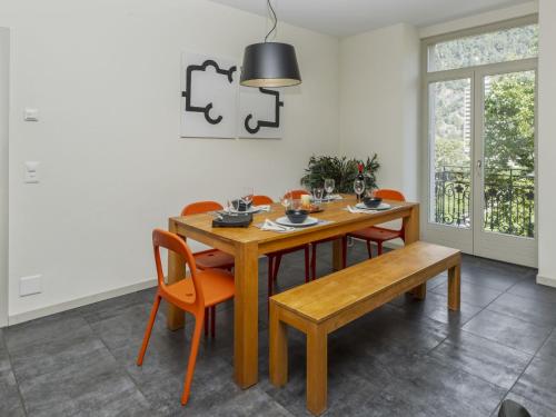 Apartment Modern by Interhome