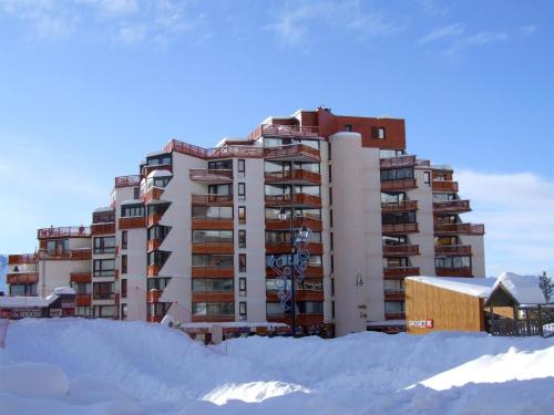 Résidence Trois Vallees - VAL THORENS - AGREABLE STUDIO CABINE 4 PERSONNES EXPOSE EST PROCHE TOUT COMMERCE MAE-1014