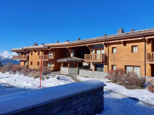 Résidence L'iseran - Charmant appartement de 4 pièces dans une résidence proche des pistes dans le quartier du Chantel. MAE-3184