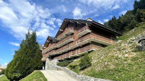 Résidence Le Genevrier - Très joli appartement 2 pièces en plein centre de Méribel dans une résidence calme MAE-0814