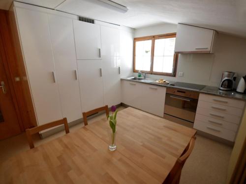 Apartment Chalet Heureka-Horbis Appartement-Fewo 8-Bettwohnung by Interhome