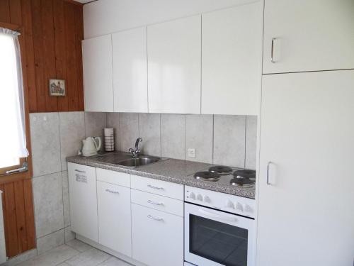 Apartment Valentine Appartement-Fewo 5-Bettwohnung by Interhome