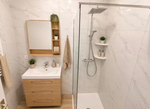 L'Elyo - Cosy Apt Cannes - 200m beach -AC- Parking
