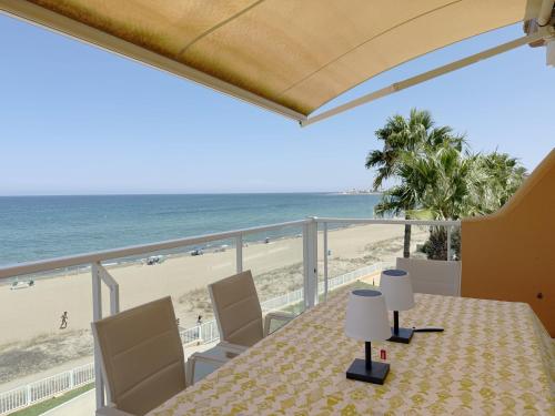 Mirador al Mar 07 by homeprive
