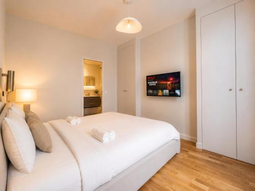 NEW Stylish 4 stars Apt, 12 Min Walk to Le Marais