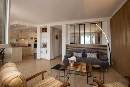 Panoramic apartment 5 min from Palais