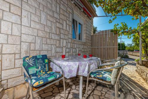 Apartments in Dramalj 41601