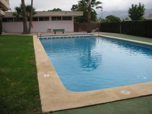 A piscina localizada em Apartamentos Mariscal VII ou nos arredores