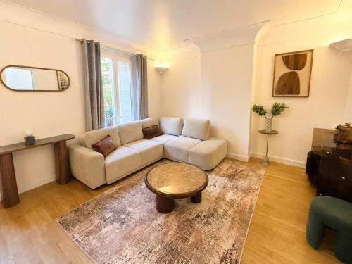 Appartement Parisien 2 Chambres - 6P - goncourt