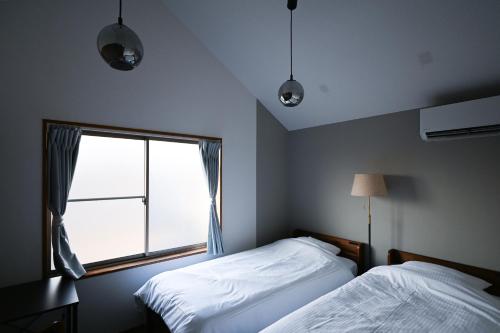 Common Table Okayama - 5 Beds & 5 Bikes