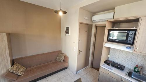 Lithos Apartment