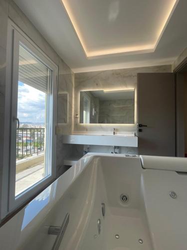 Station Luxury Apartments