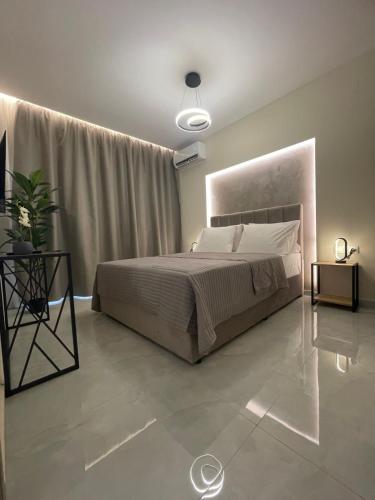 Station Luxury Apartments