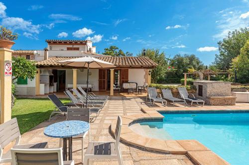 Can Gato by Sealand Villas