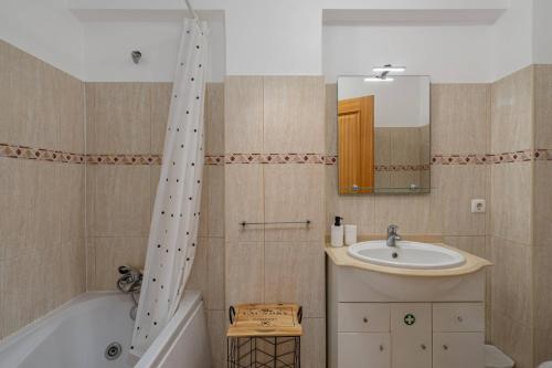 Simon's Apartment by GALMI