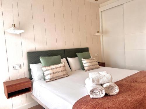 ChezmoiHomes Central Prime Apartment II FREE Parking