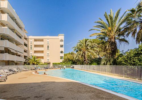 Le Victoria - T3 Neuf - Piscine - Air Cond - Parking