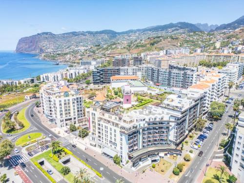Forum Ocean View 4B by Homie