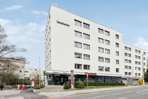 Limehome Salzburg Sterneckstr