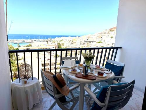 SUNSHINE OCEAN APARTMENT ACHACAY, Los Cristianos, Tenerife