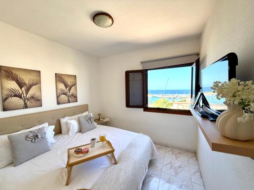 SUNSHINE OCEAN APARTMENT ACHACAY, Los Cristianos, Tenerife