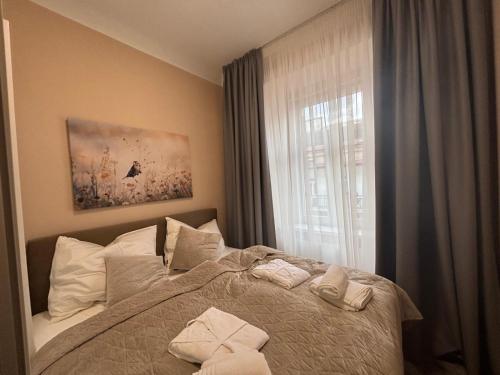 3 BDR - Apartment Treasure, in Vienna's Center