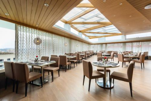 Restaurace v ubytování Delta Suites - The Soothing Luxury