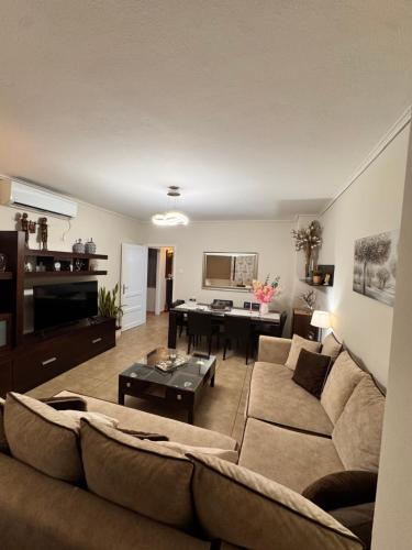 Hill View Apartment near Acropolis