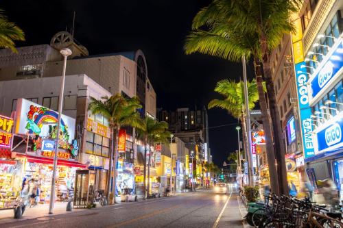 JMF-Bldg Okinawa Kokusai-Dori 01