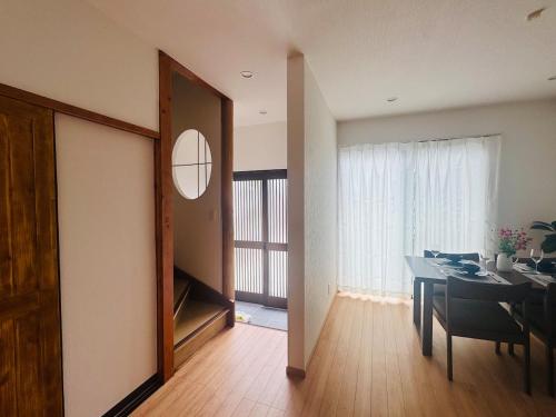 Oshiage SKY HOUSE Near Skytree Asakusa Akihabara 2-story Japanese-style detached house 3 bedrooms 1 living room 2 bathrooms Suitable for families and groups