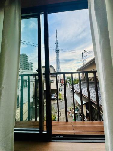 Oshiage SKY HOUSE Near Skytree Asakusa Akihabara 2-story Japanese-style detached house 3 bedrooms 1 living room 2 bathrooms Suitable for families and groups