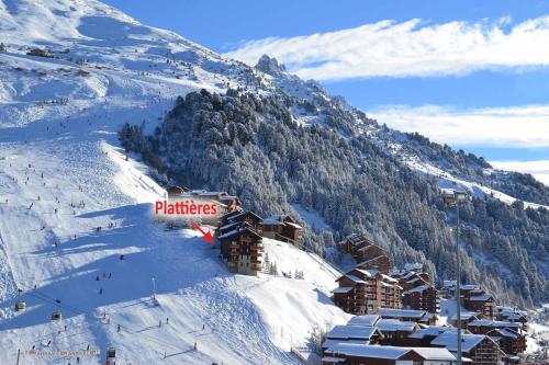 Résidence Plattieres - SUPERBE DULPEX ENTIÈREMENT RENOVÉ - LUMINEUX - SKIS AUX PIEDS MAE-6854
