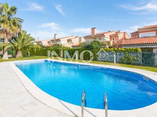 Casa en La Llosa 104D - INMO22