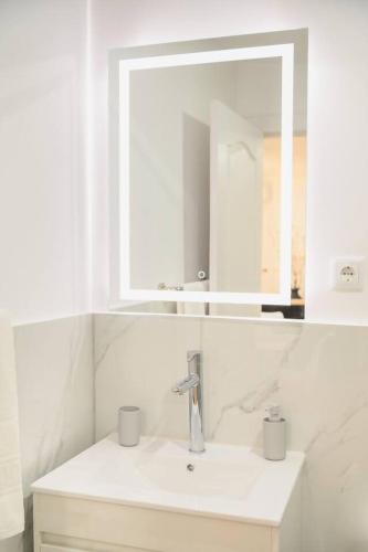 Casa Alves by Mth