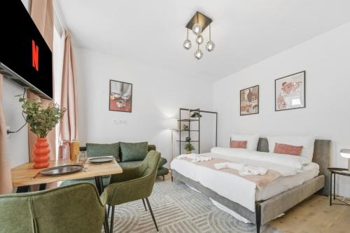 Premium Apartments, 10min to the city center, kitchen, no Elevator