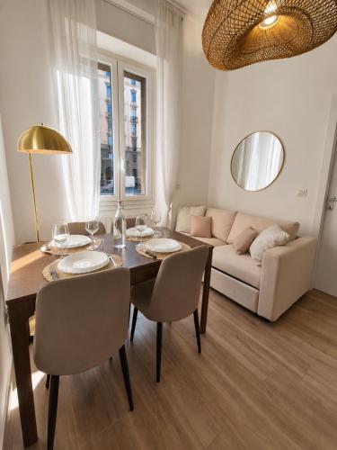 Lunigiana Living - 2 Bedrooms - Central Station
