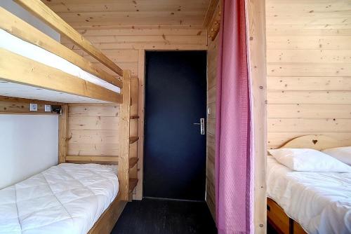Résidence Les Lauzes - Appartement rénové · Départ et retour ski aux pieds MAE-0454