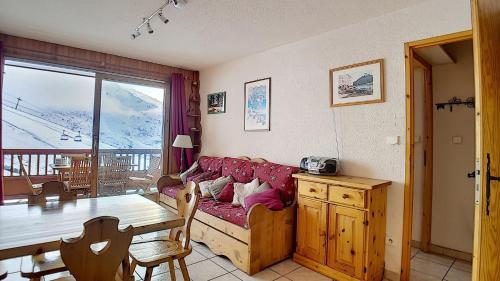 Résidence Tetras Lyre - Appartement spacieux · Départ et retour skis aux pieds · Balcon MAE-0504
