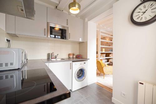 Beautiful Studio in Ile Saint Louis