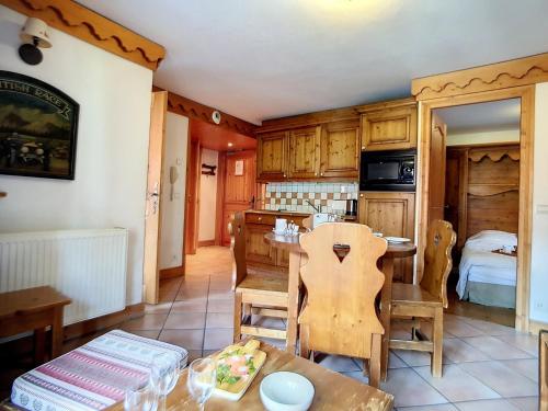 Résidence Alpages De Reberty - Appartement spacieux et confortable · Proche des pistes · Balcon · Piscine · Parking couvert MAE-0664