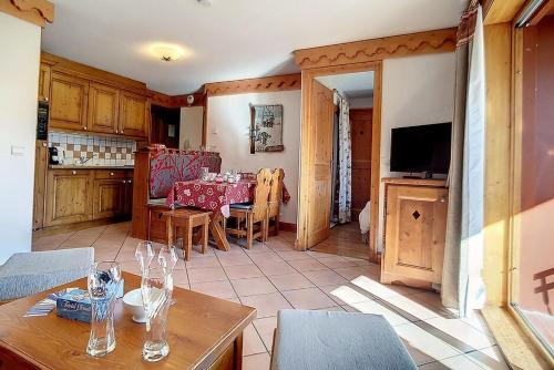 Résidence Alpages De Reberty - Appartement spacieux et lumineux · Proche des pistes · Balcon · Piscine MAE-0854
