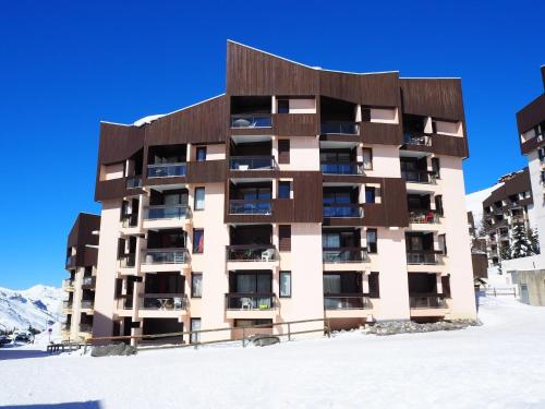 Résidence Coryles B - Appartement confortable · Accès direct aux pistes · Parking inclus MAE-1014