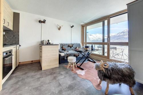 Résidence Combes - Appartement moderne · Départ et retour skis aux pieds · Balcon MAE-1074