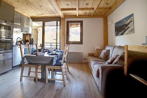 Résidence Gentianes - Studio rénové · Au pieds des pistes · Balcon MAE-1194