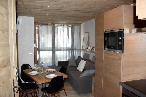 Résidence Soldanelles A - Appartement rénové · Proche des pistes · Balcon MAE-1374