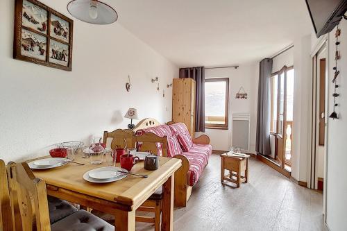 Résidence Necou - Appartement moderne et lumineux · Proche des pistes · Balcon MAE-1414