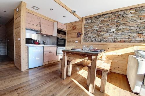 Résidence Les Charmettes - Appartement rénové · Cœur de station · Balcon MAE-1454